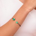 Pulseira de esmeraldas e diamante em ródio negro