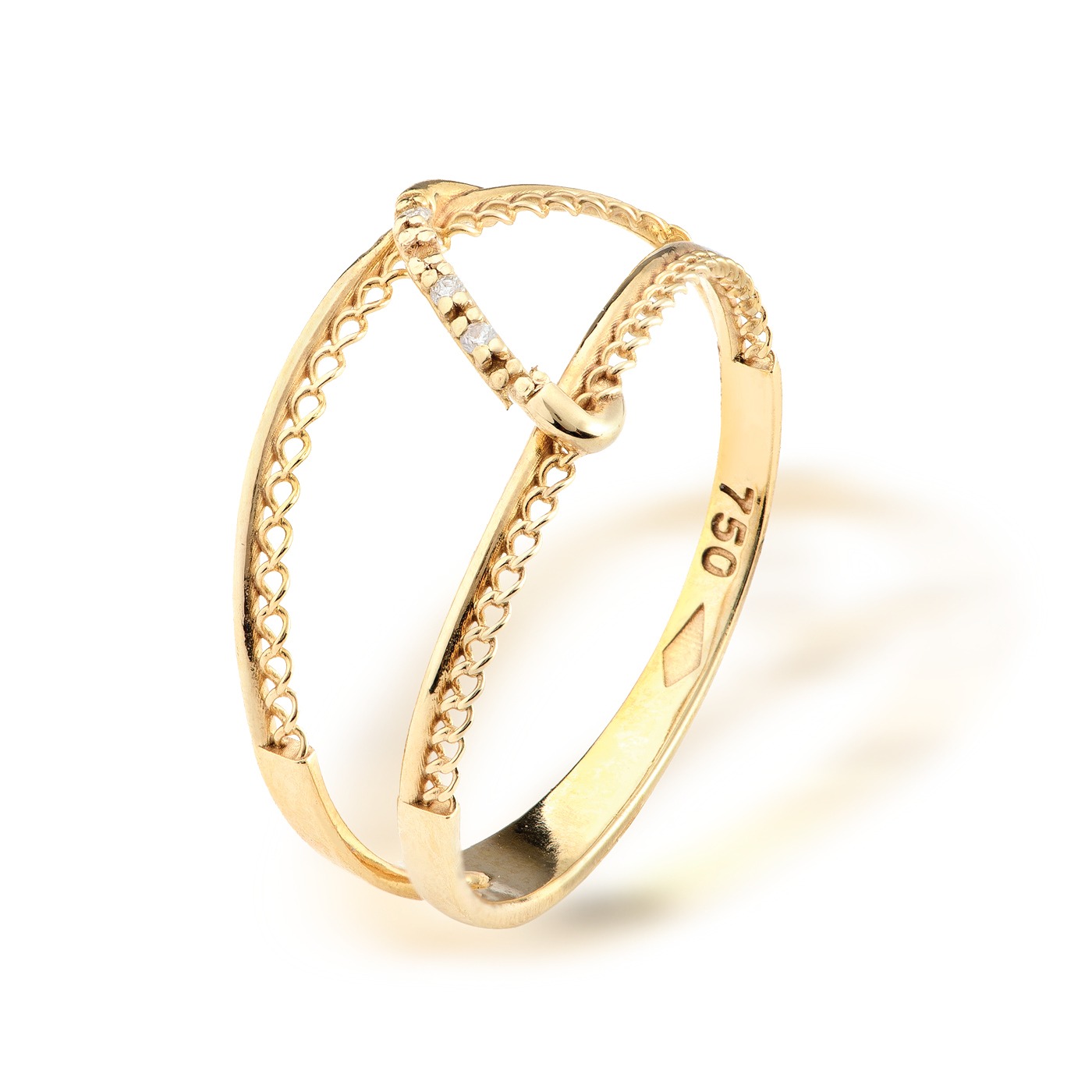 Anel de ouro filigrana e diamantes em ouro amarelo